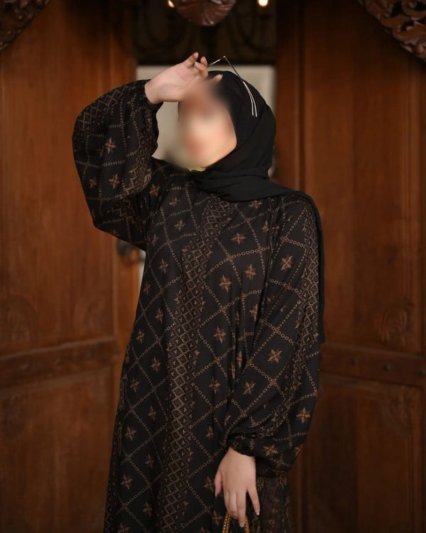 Shanum Abaya NAC-005