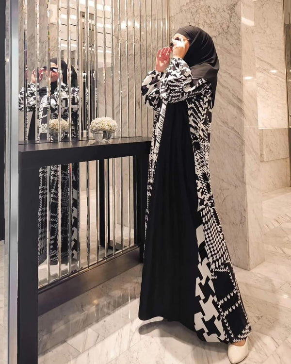 Molika Abaya