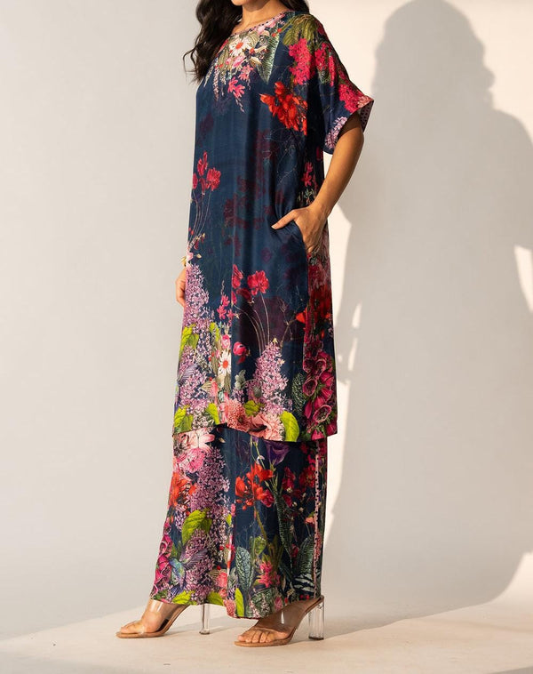 Blue Pink Floral Garden  Printed Silk Batwing Sleeve Kurta