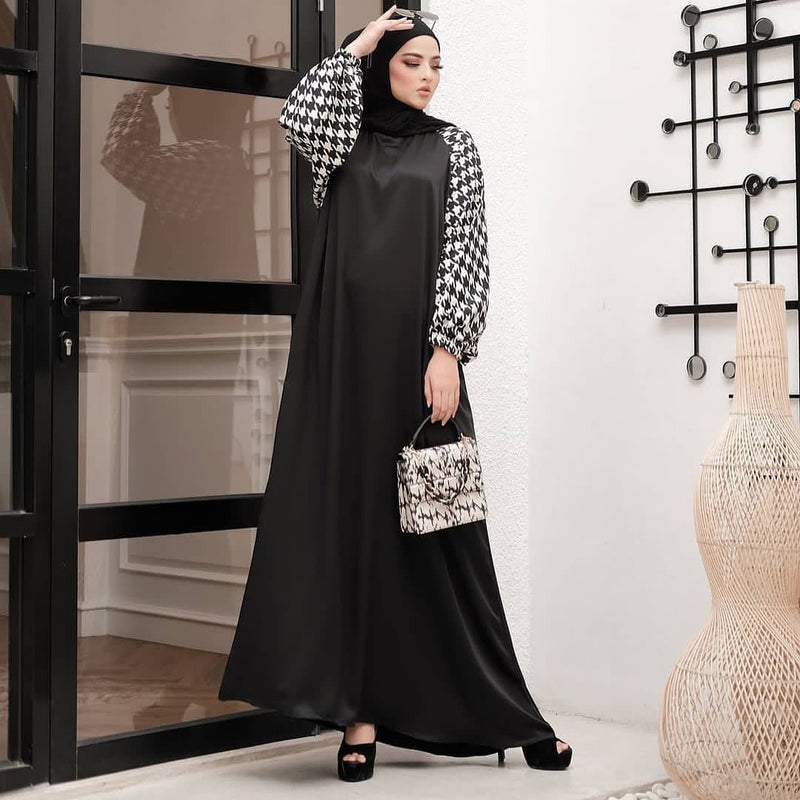 Black & White Abaya HAC-0014