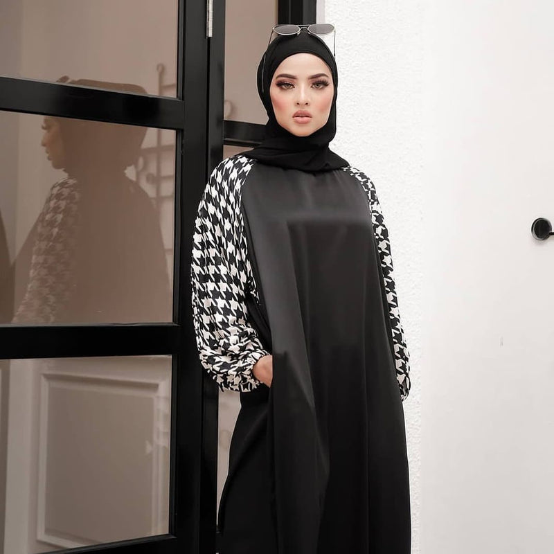 Black & White Abaya HAC-0014